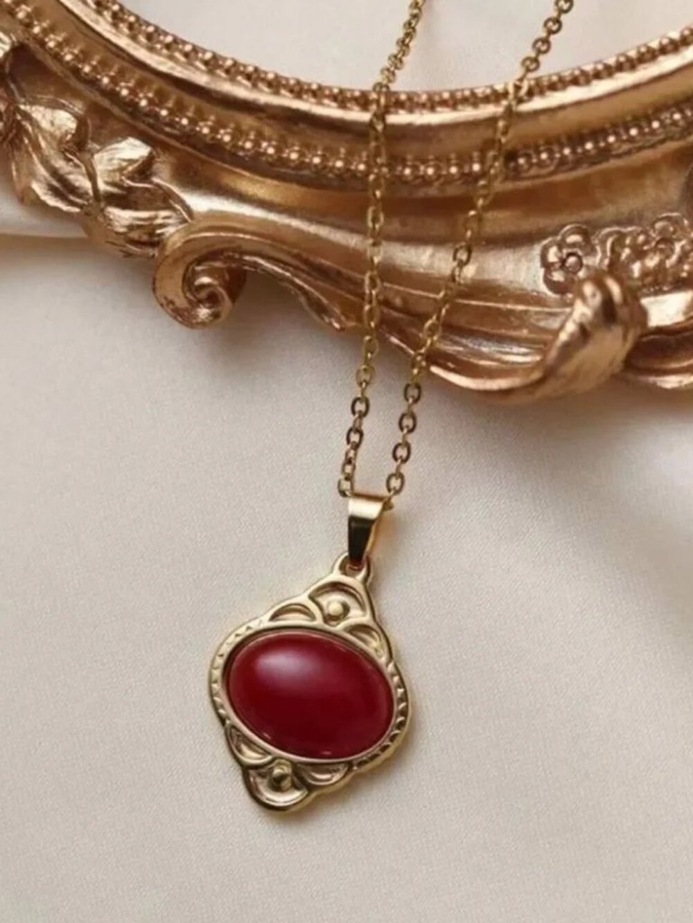 Red stone Necklace Q969